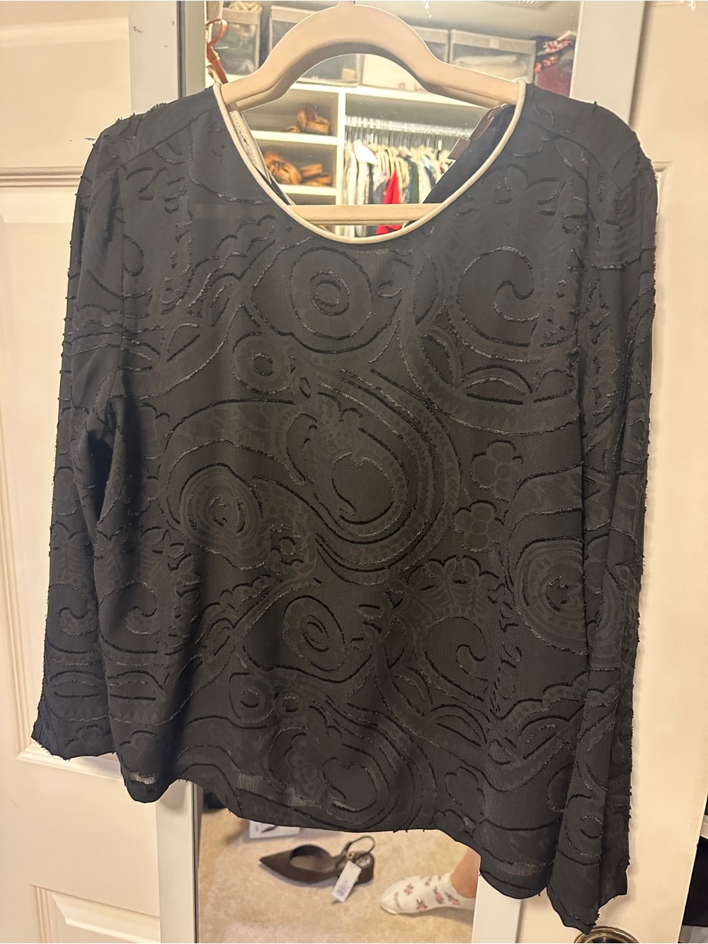 NWT Black Embossed Pattern Long-Sleeve Top - Women